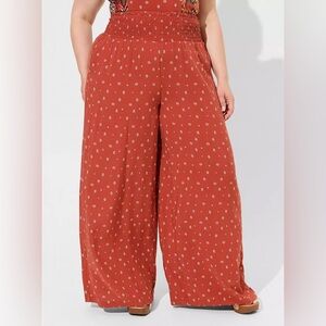Wide Leg Torrid Pants With Design And Pockets